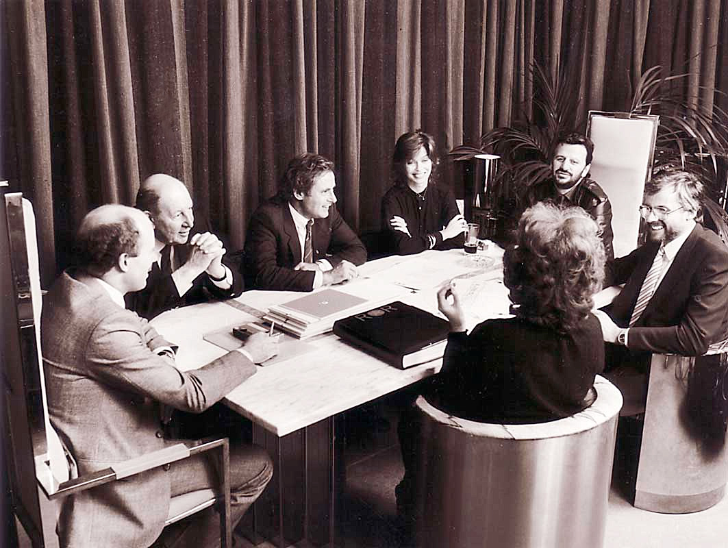 Robin Cruikshank and Ringo Starr